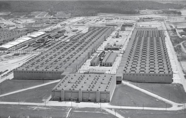 Book Review: How the Manhattan Project ended up in your kitchen